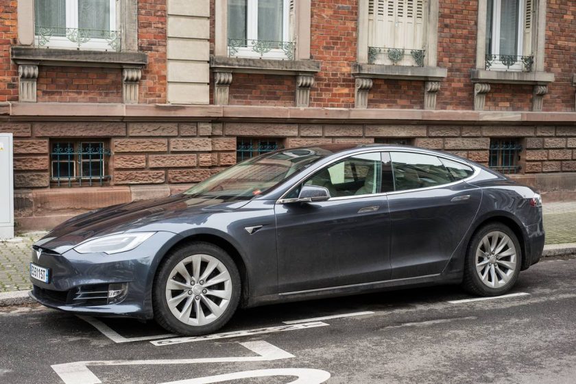 Personnaliser sa voiture Tesla